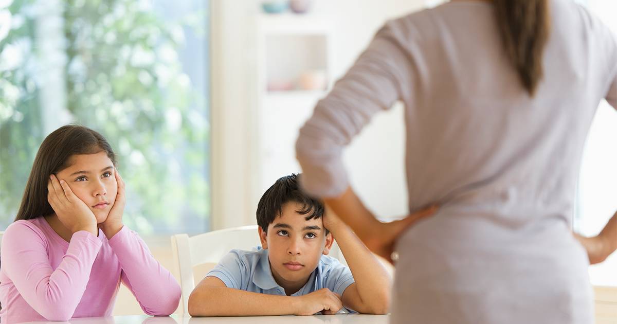 Как исправить поведение у ребенка без наказаний?