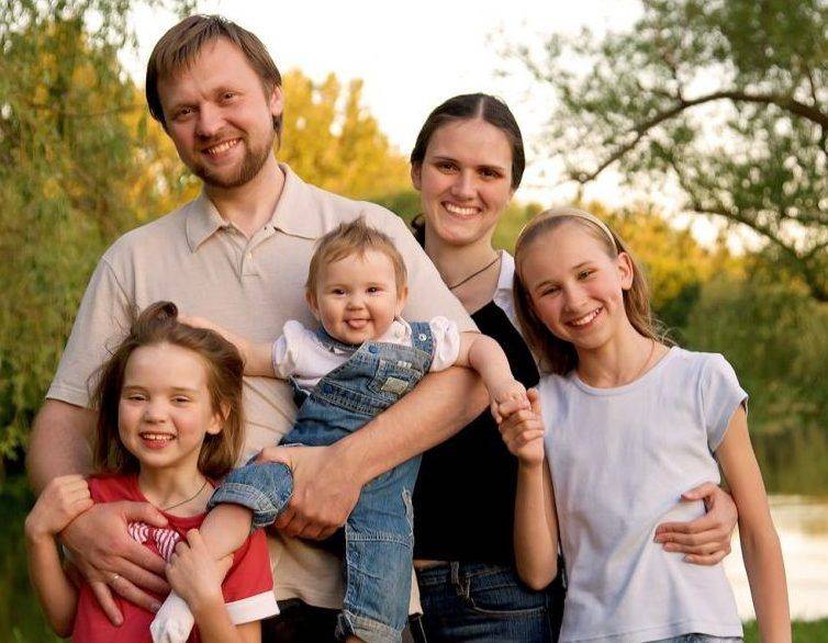 Почему многодетная семья – это печально, а не круто | brodude.ru