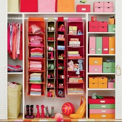 Несколько офигенных советов, как разложить вещи в шкафу: как организовать хранение одежды в шкафу?