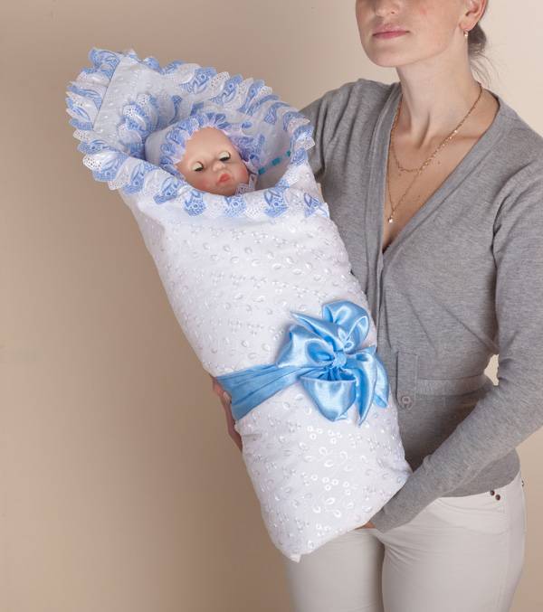 Как сшить уголок для новорожденного своими руками