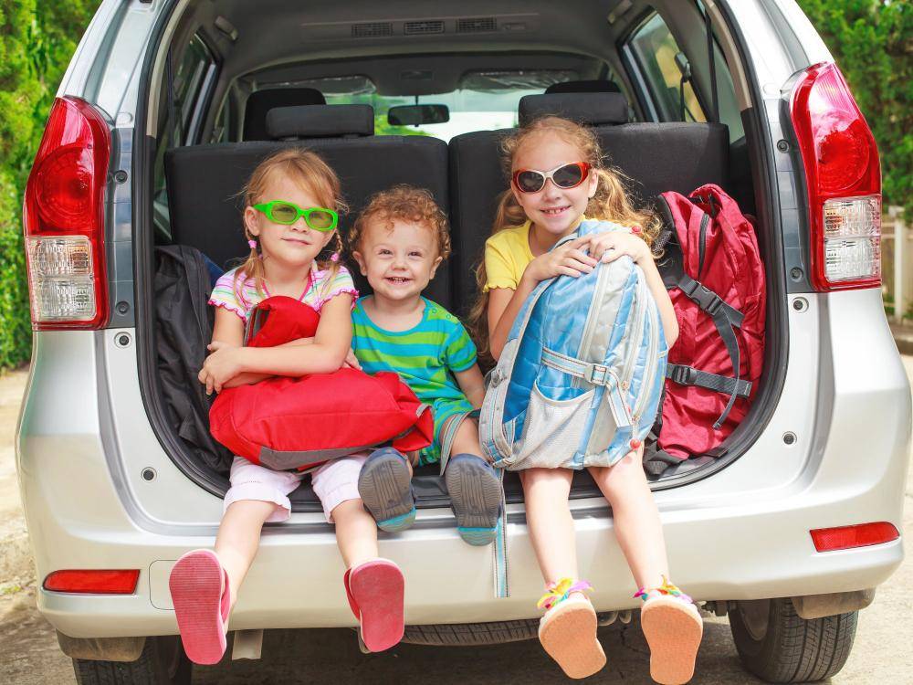 Как развлечь ребенка в дороге. чем занять детей в дороге на машине