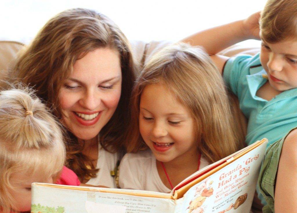 10 книг выдающихся педагогов и психологов, которые помогут вам в воспитании детей