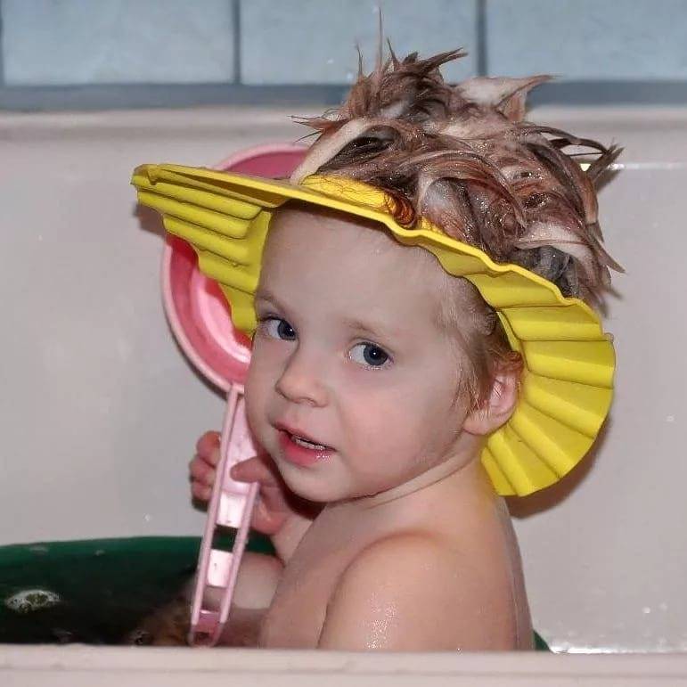Как приучить малыша мыть голову без слёз