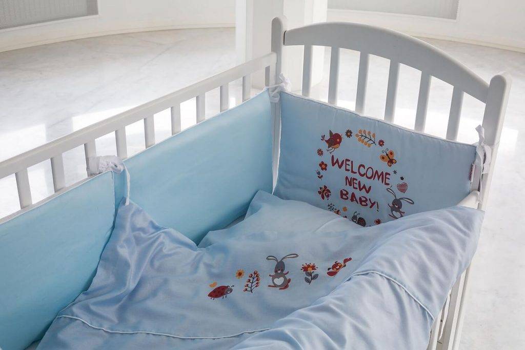 Как украсить детскую кроватку для новорожденного (12 фото) - идеи оформления
