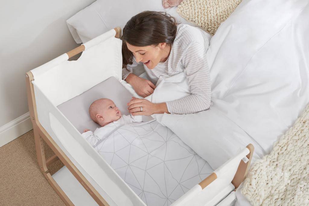 Выбираем детскую кроватку для новорожденного: советы для пап и мам