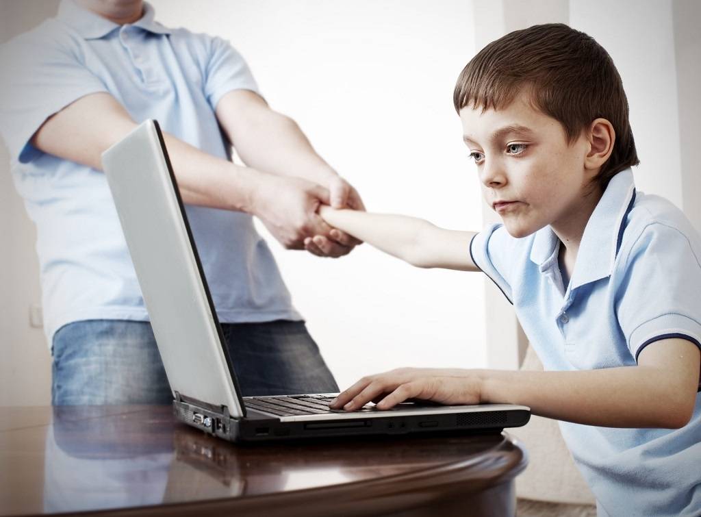 Юлия гиппенрейтер: "отлучить ребенка от интернета сегодня невозможно"