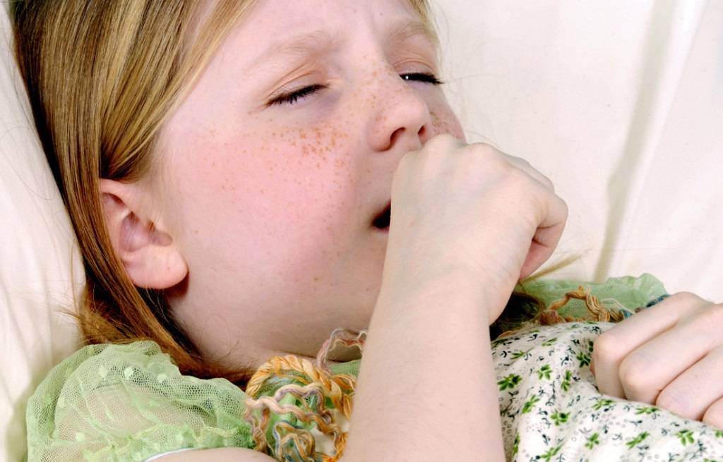 Почему дети кашляют: виды кашля, причины и лечение