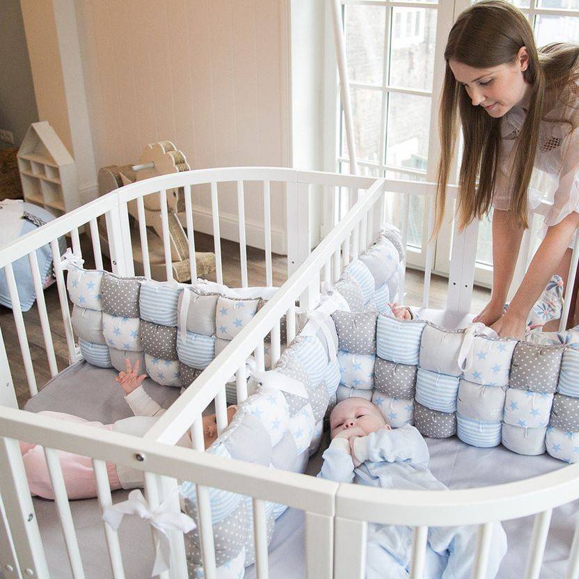 Детские кроватки для двойни новорожденных