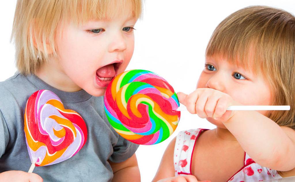 Можно ли детям есть сладкое
