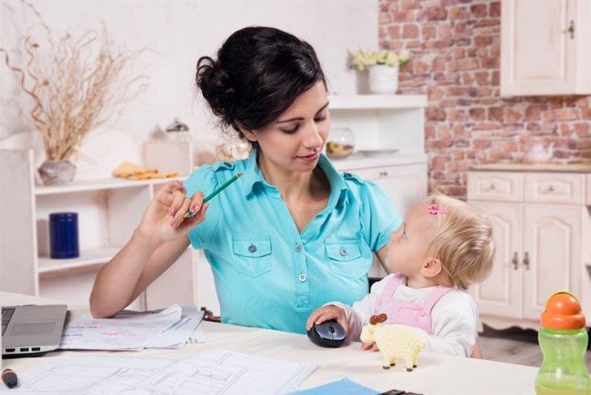 Заработок в декрете на дому: 16 способов для мам заработать деньги