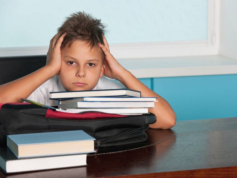 6 самых главных трудностей первоклассников. как понять, что у ребенка проблемы в школе