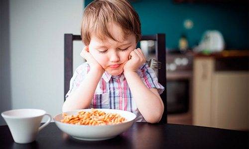 Ребенок не кушает в детском саду: как решить проблему - интехно