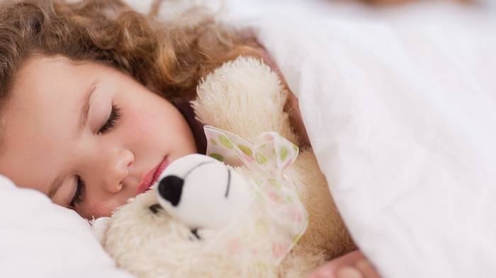 Как приучить младенца спать всю ночь: топ-9 советов
