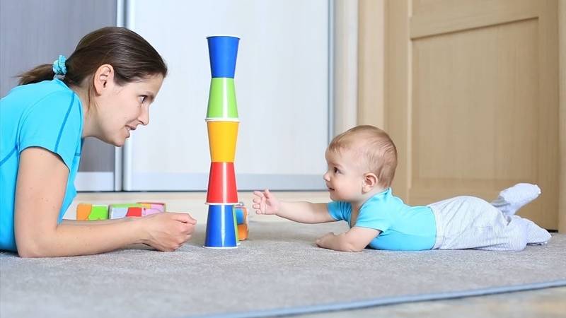 Какие игры с ребенком 9 месяцев будут полезны и интересны для малыша